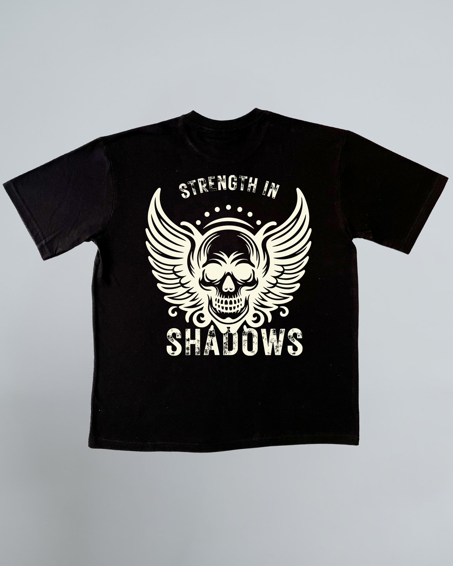 Men’s "Strength in Shadows" Skull Oversized T-Shirt – Power Through the Dark